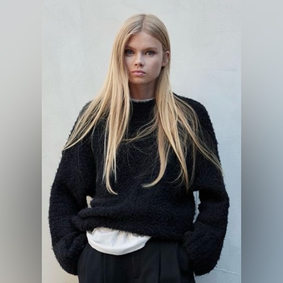 H&M Sweaters - Black Boucle Crew Neck Sweater | Soft | Long Sleeve | M | NWT